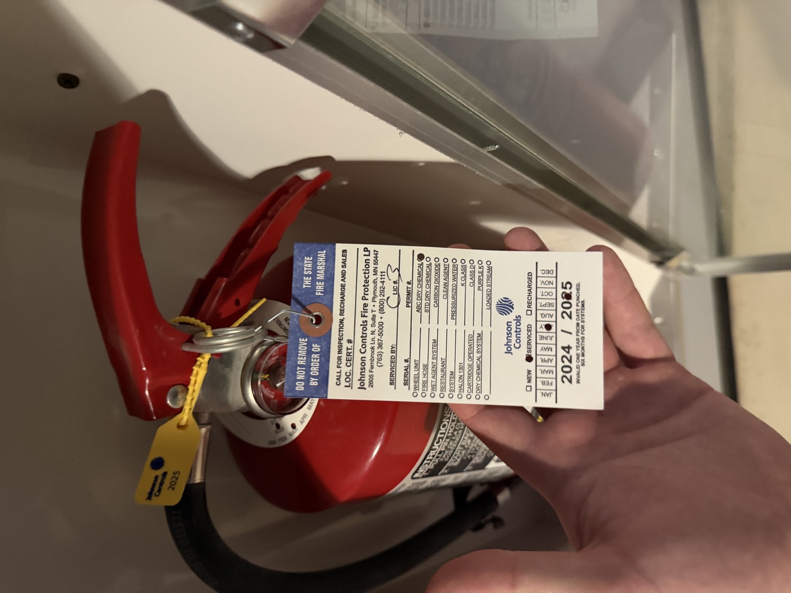Floor 7 - Extinguisher - 1